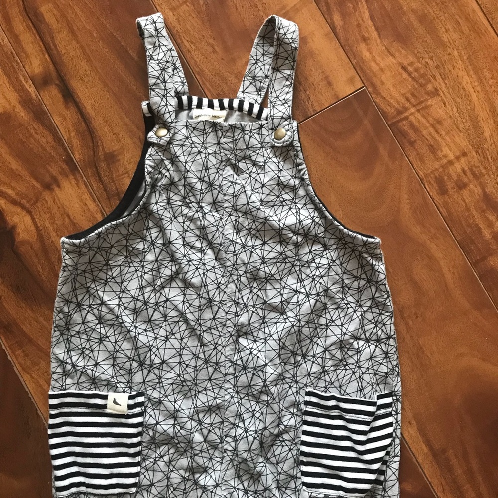 Turtledove London organic patterned dungaree, 3/4